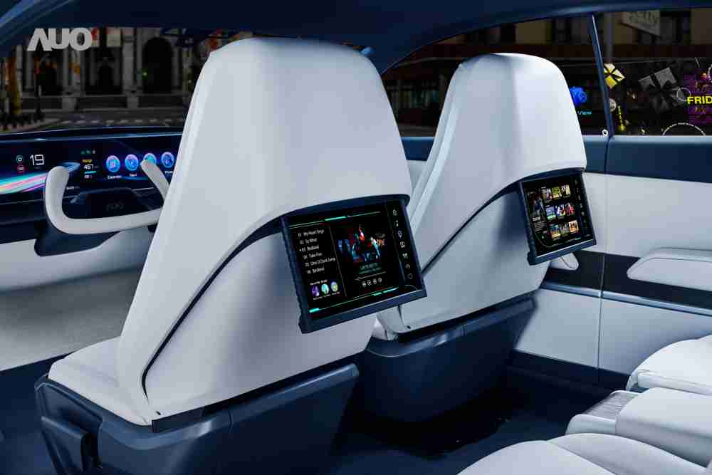 人生就是博将于CES 展示全新Smart Cockpit 2024，，，可紧密串连使用者多元需求，，，，并革新座舱内部的应用和设计，，带来身历其境且引人入胜的视觉飨宴，，，，满足驾乘人员的全方位体验